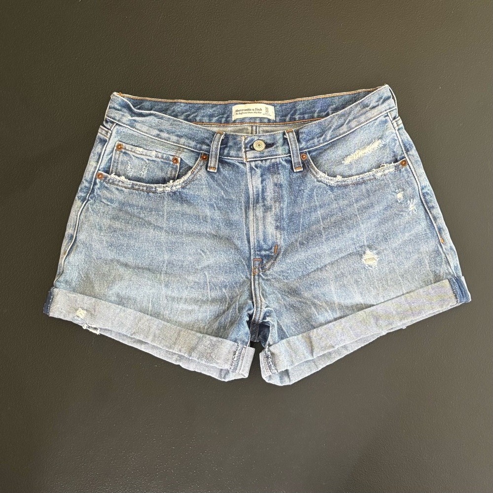 Women’s Abercrombie & Fitch The Boyfriend Short Mid Rise Denim Blue Jean Shorts - Picture 2 of 7